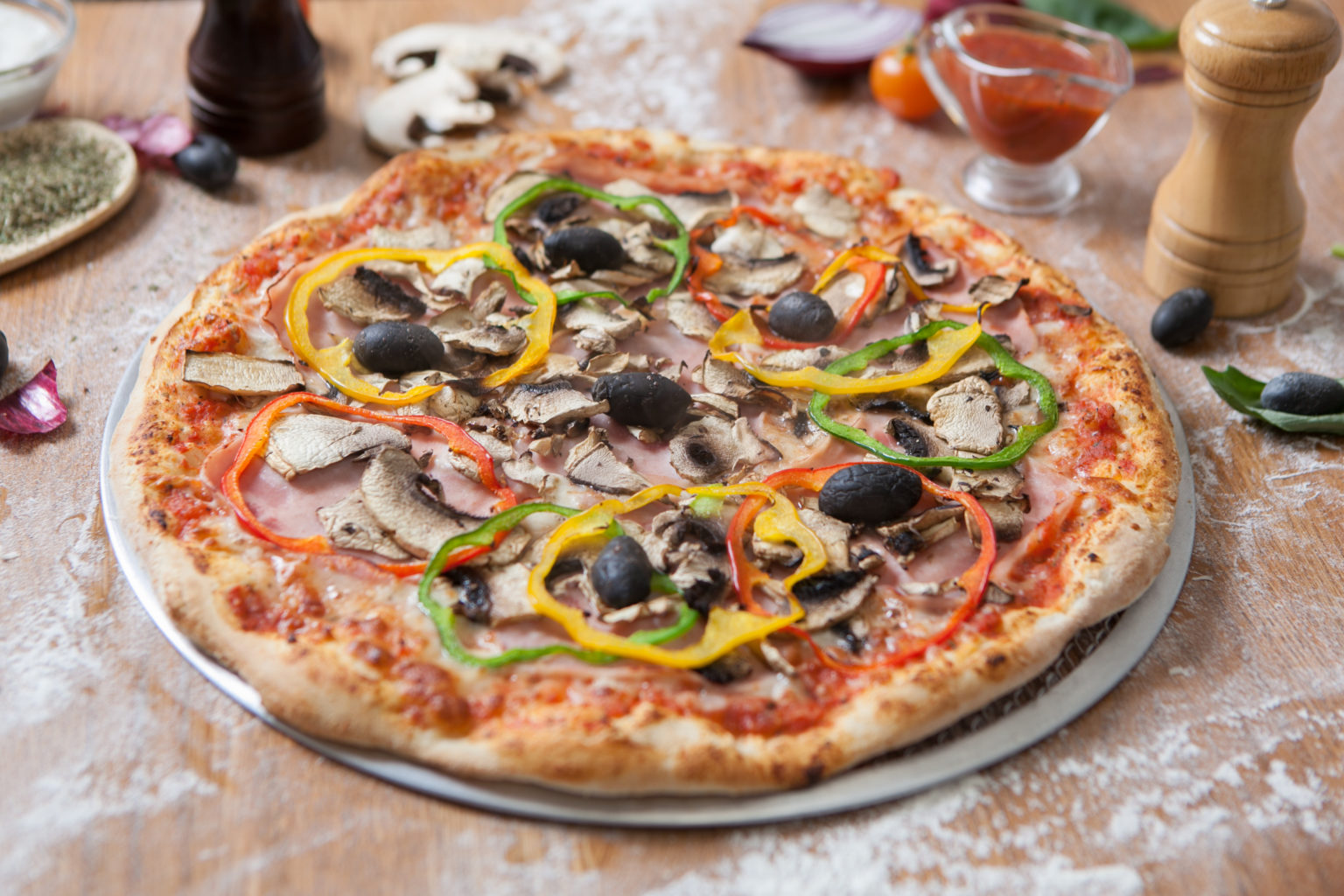 Pizza QUATTRO STAGIONI | Hello Pizza Satu Mare, pizza, paste, salate