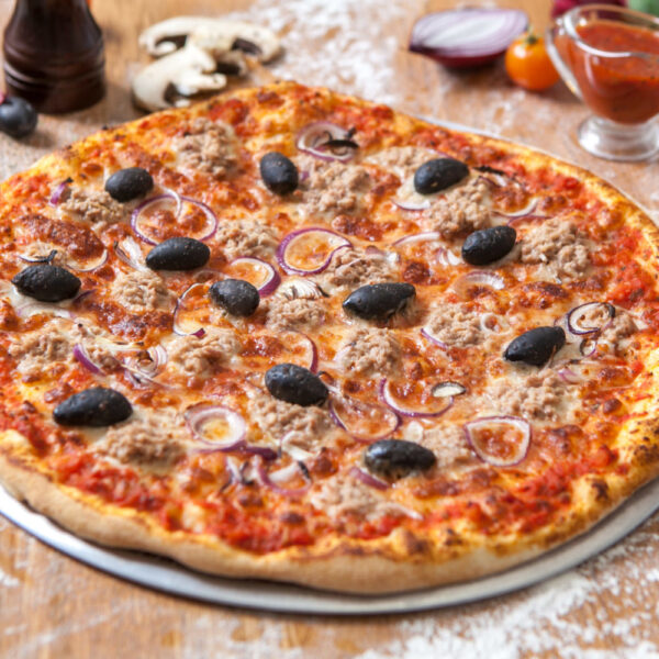 Pizza TONNO